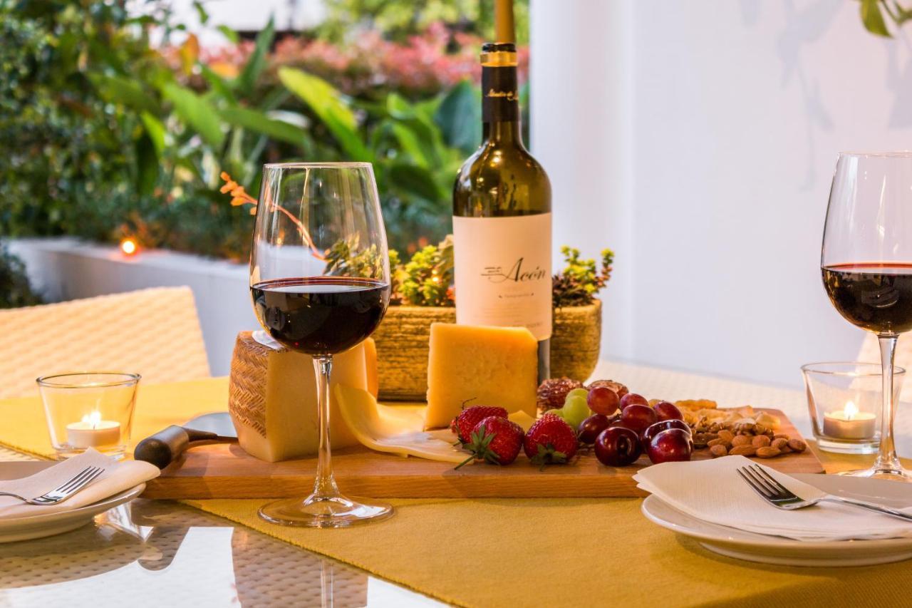 Sweet Inn - Royal Banus Marbella Exterior photo