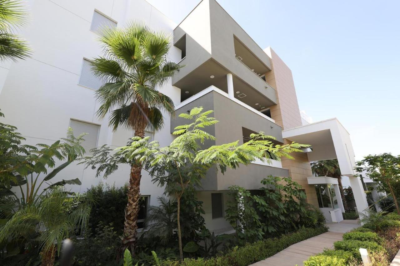 Sweet Inn - Royal Banus Marbella Exterior photo