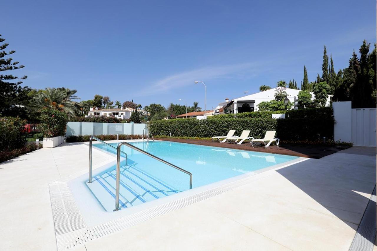 Sweet Inn - Royal Banus Marbella Exterior photo